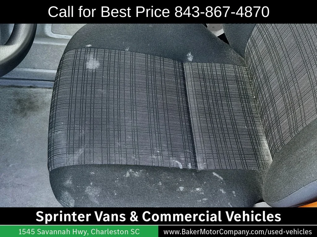 Used 2018 Arctic White Mercedes-Benz Cab Chassis 144 WB image 19