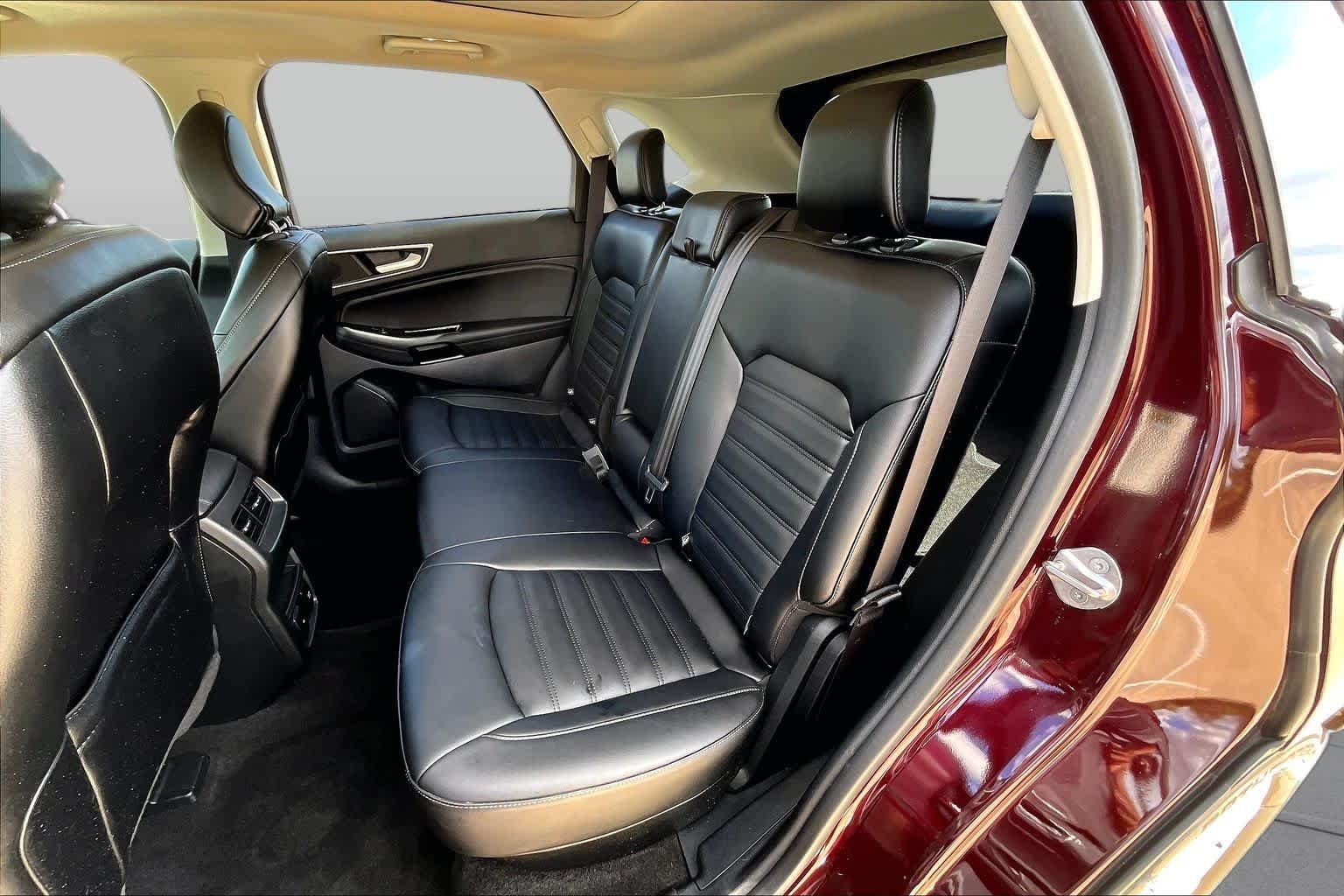 Used 2019 Burgundy Velvet Metallic Tinted Clearcoat Ford SEL image 21