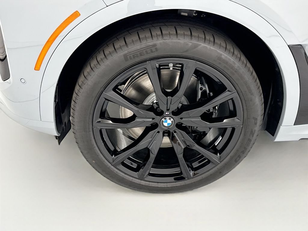 New 2027 Gray Metallic BMW M60i image 29