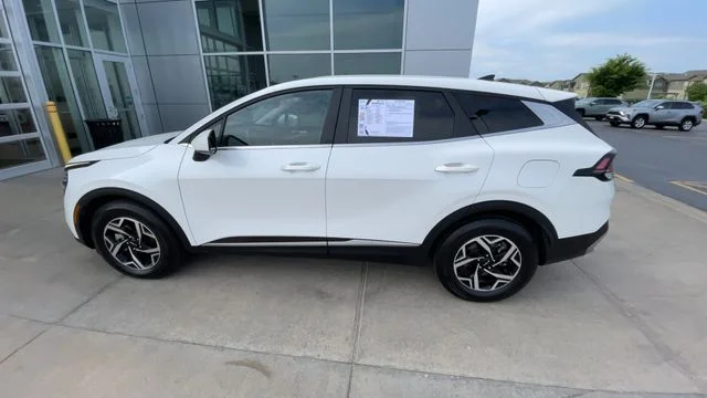 2025 Kia Sportage LX - Photo 7