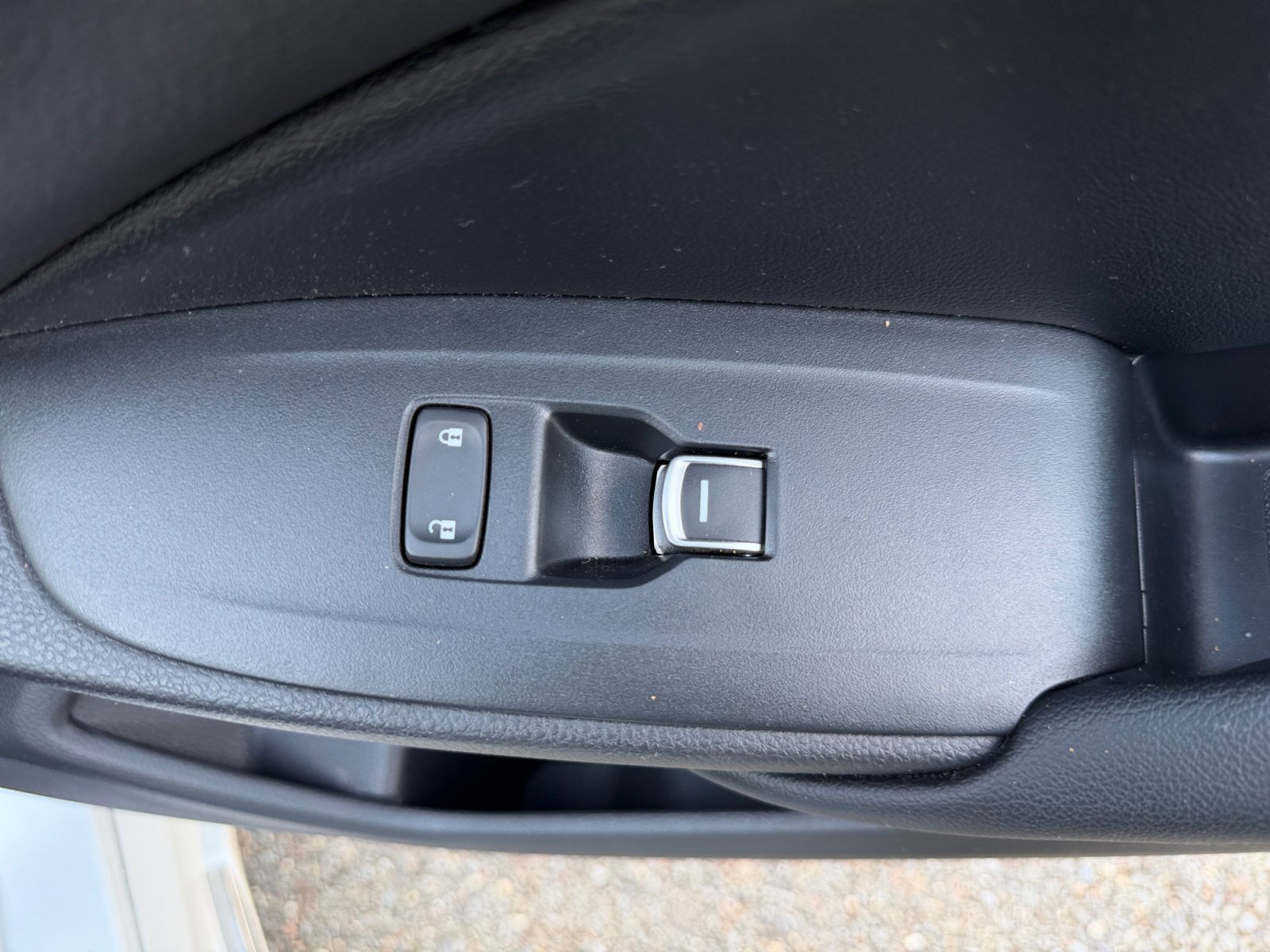 2022 Honda Accord Hybrid Touring - Photo 34