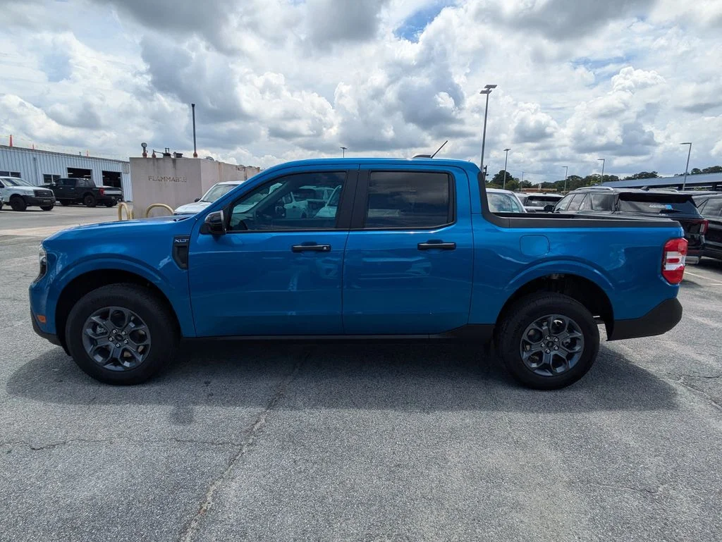 New 2026 Velocity Blue Ford XLT image 7