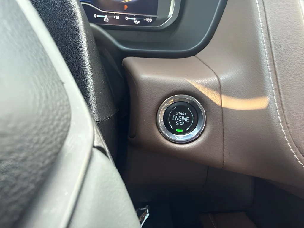 Used 2023 Beige Chevrolet High Country image 20