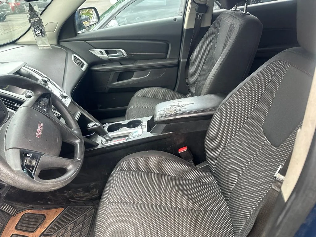 Used 2017 Blue GMC SLE-1 image 4