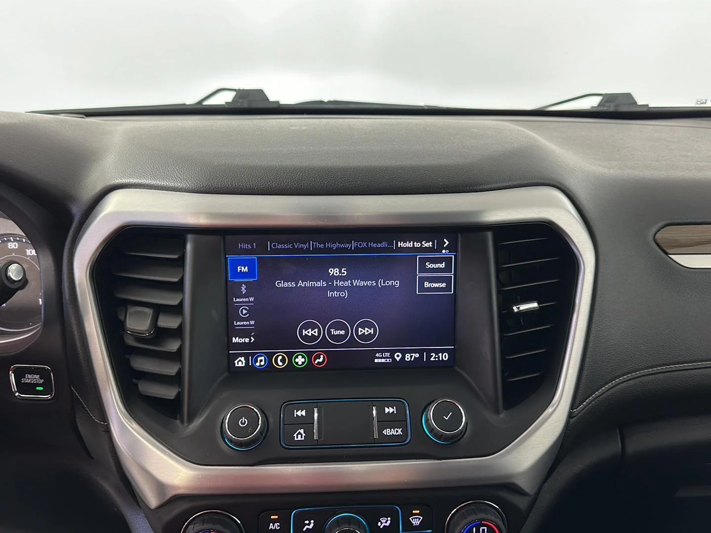 Used 2023 Sterling Metallic GMC SLE image 11