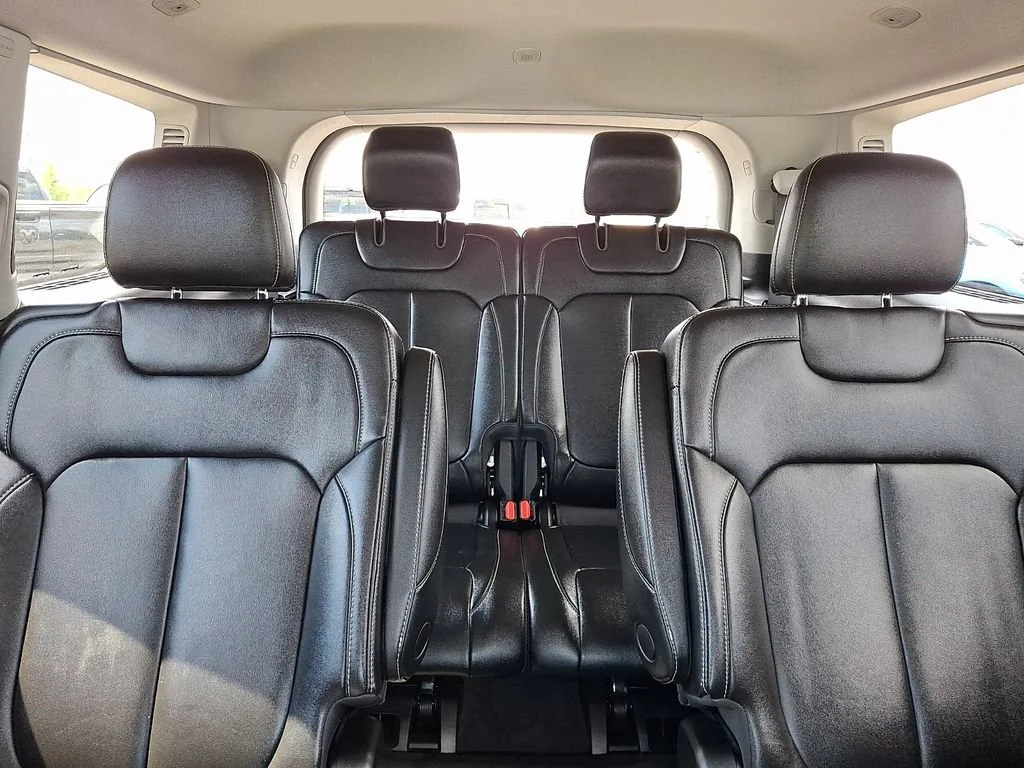 Used 2023 Bright White Clearcoat Jeep Limited image 20