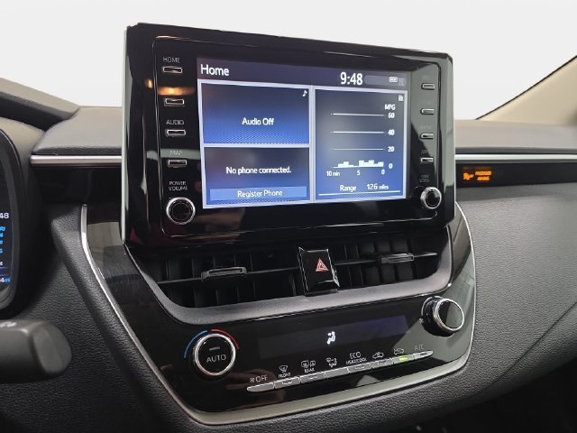 Used 2020 Silver Toyota LE image 19