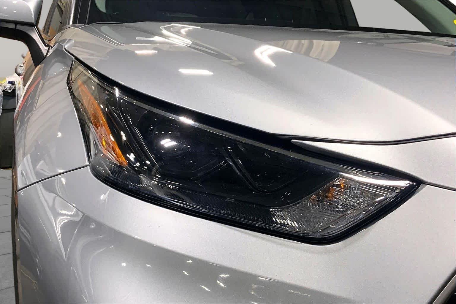 Used 2023 Celestial Silver Metallic Toyota LE image 28