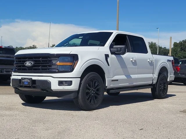 New 2026 Oxford White Ford XLT image 34