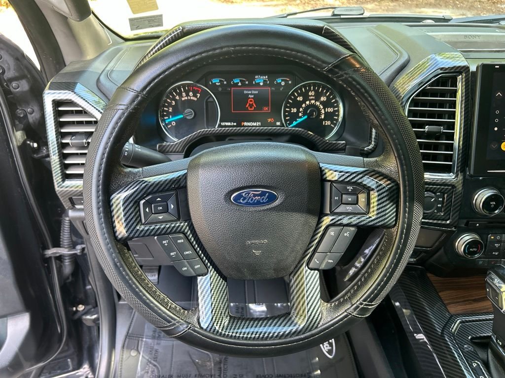 Used 2015 Black Ford Lariat image 20