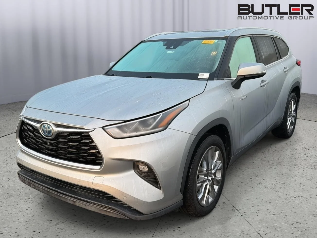Certified Used 2020 Celestial Silver Metallic Toyota Limited image 2