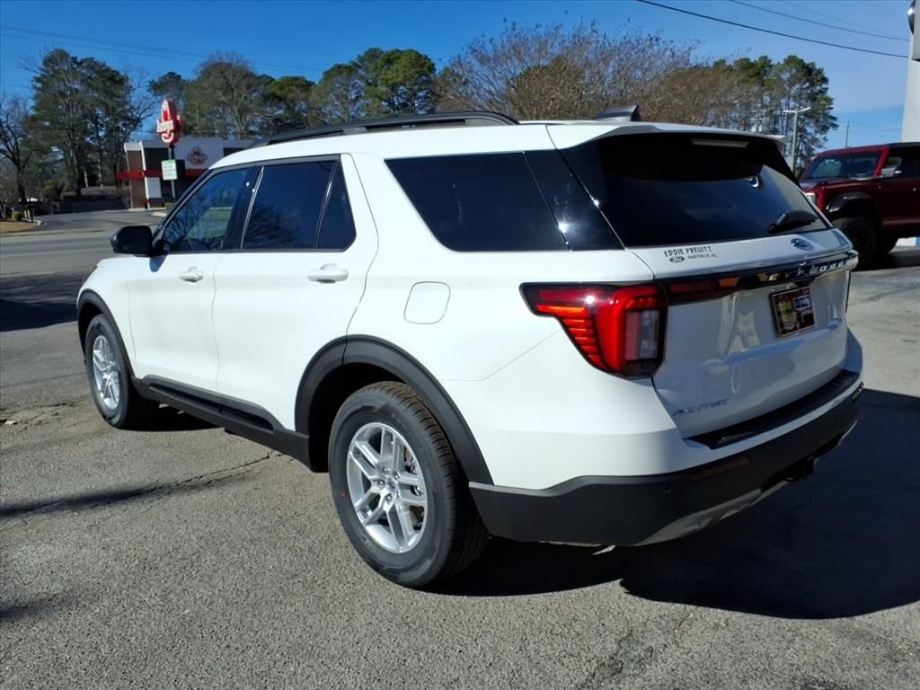 New 2026 Star White Metallic Tri-Coat Ford Active image 3