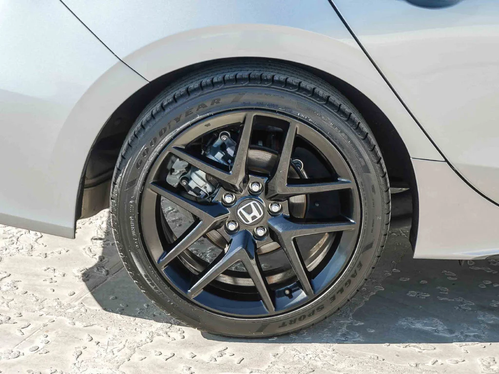 2024 Honda Civic Hatchback Sport - Photo 11