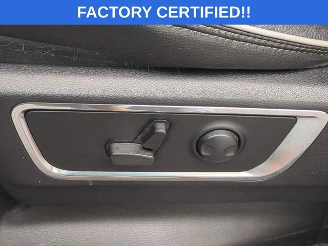 Used 2025 Red Ram Laramie image 17