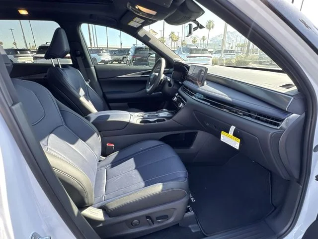 New 2027 Black INFINITI SPORT image 13