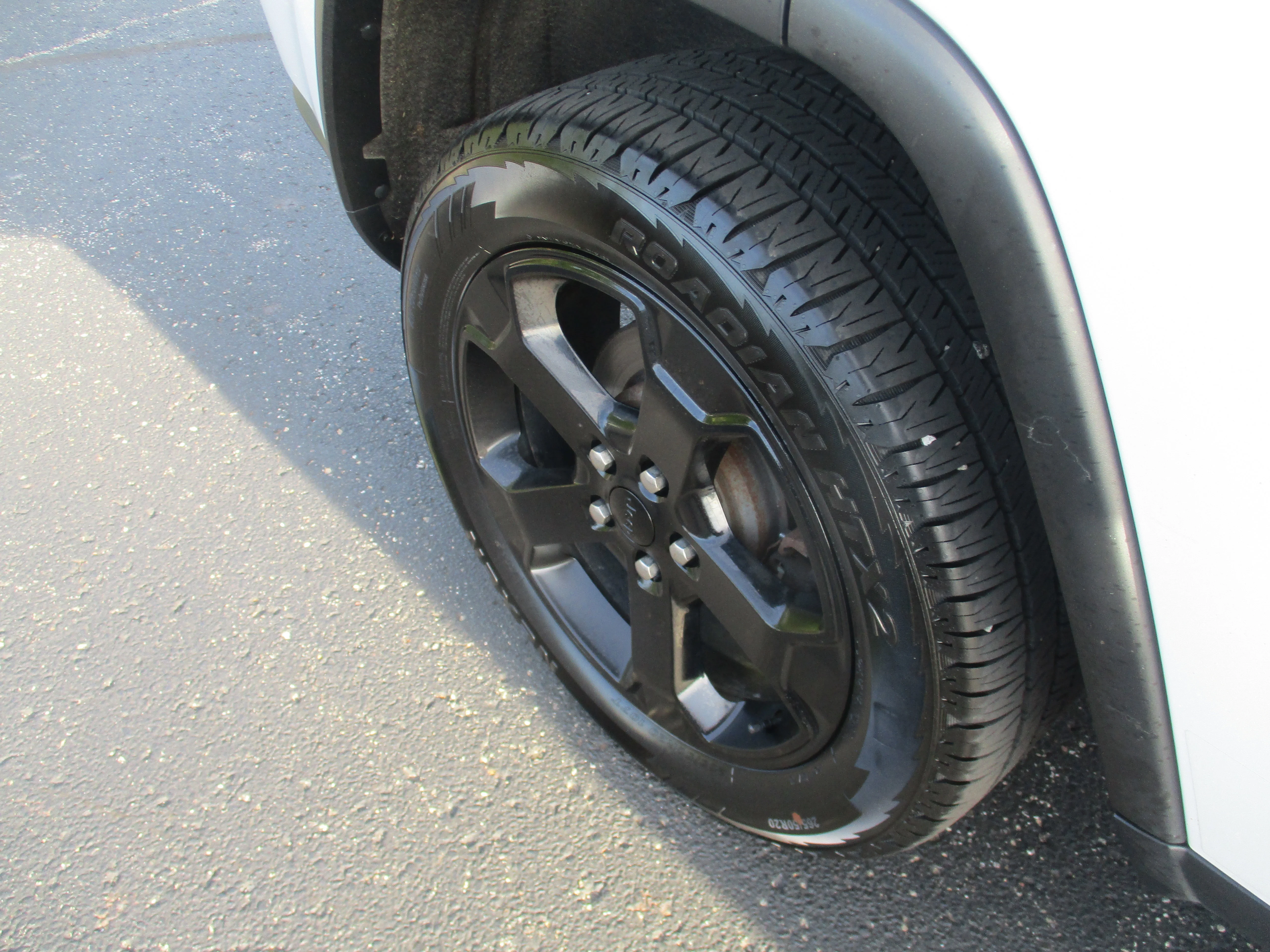 Used 2018 Bright White Clearcoat Jeep Upland image 51