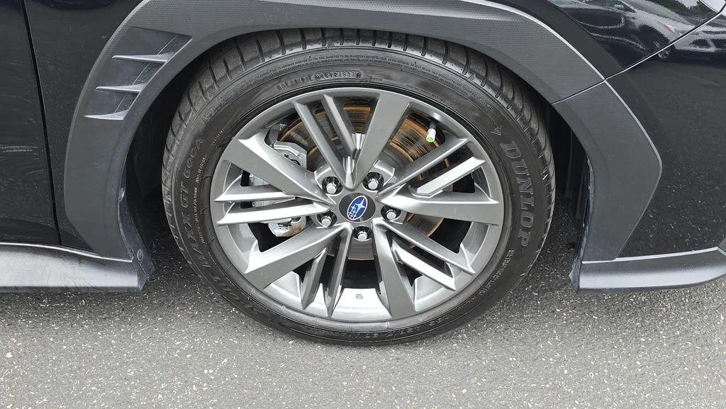 Used 2023 Crystal Black Silica Subaru Base image 9