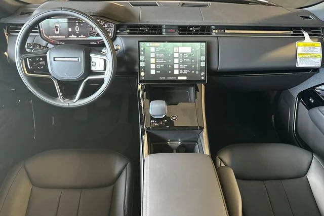 New 2026 Santorini Black Land Rover SE image 12