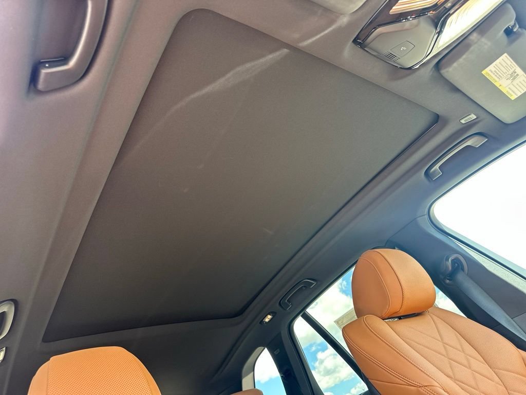 New 2026 Skyscraper Grey Metallic BMW xDrive40i image 27