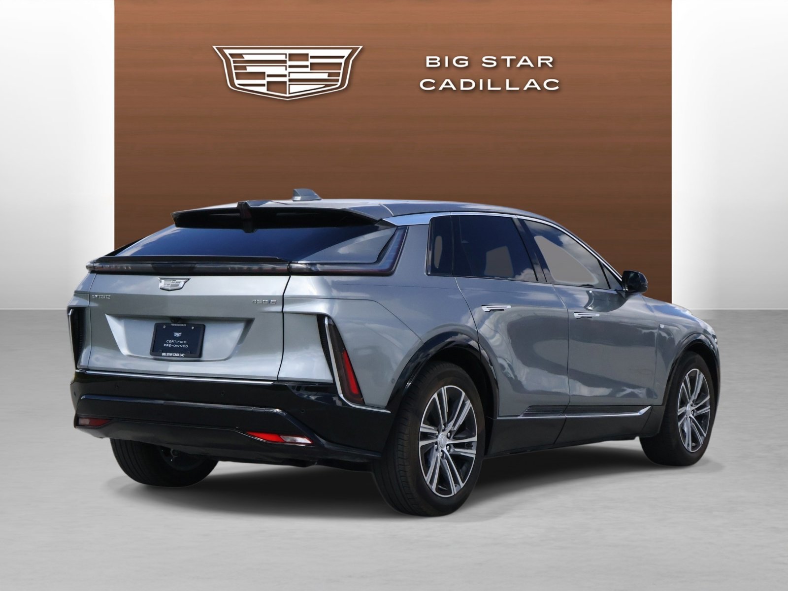 Used 2025 Argent Silver Metallic Cadillac Luxury 1 image 4