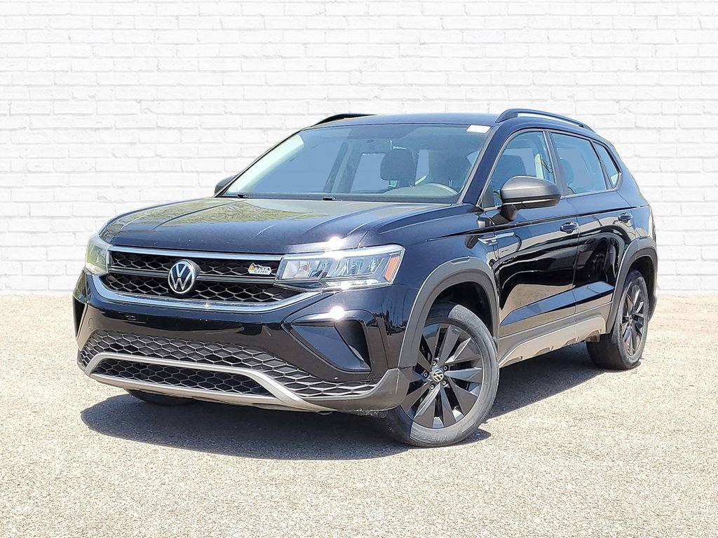 2022 Volkswagen Taos 1.5T S 4Motion's photo