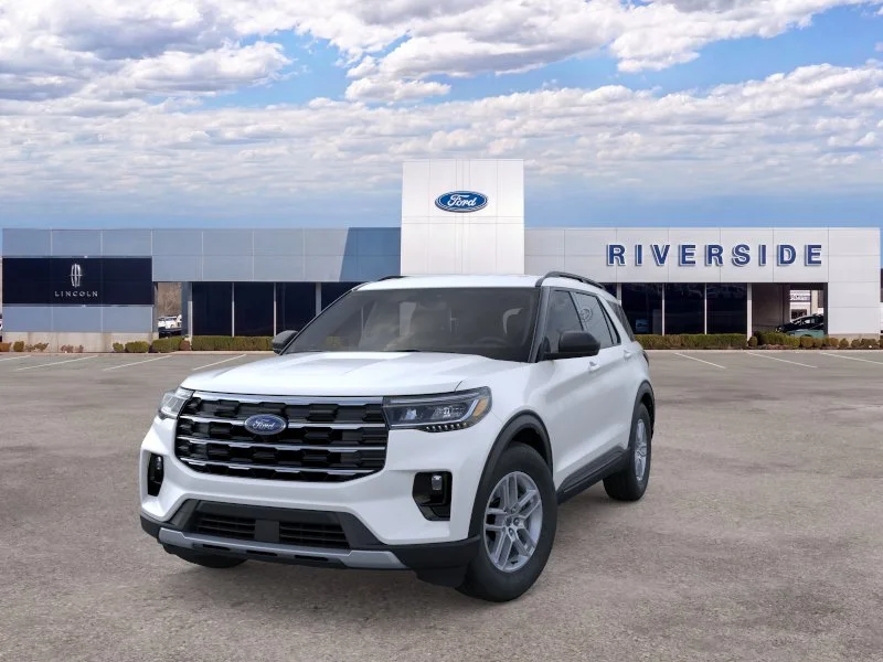 New 2026 Star White Metallic Tri-Coat Ford Active image 2