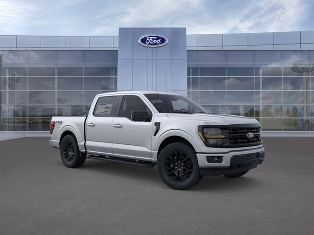 New 2026 Iconic Silver Metallic Ford XLT image 7