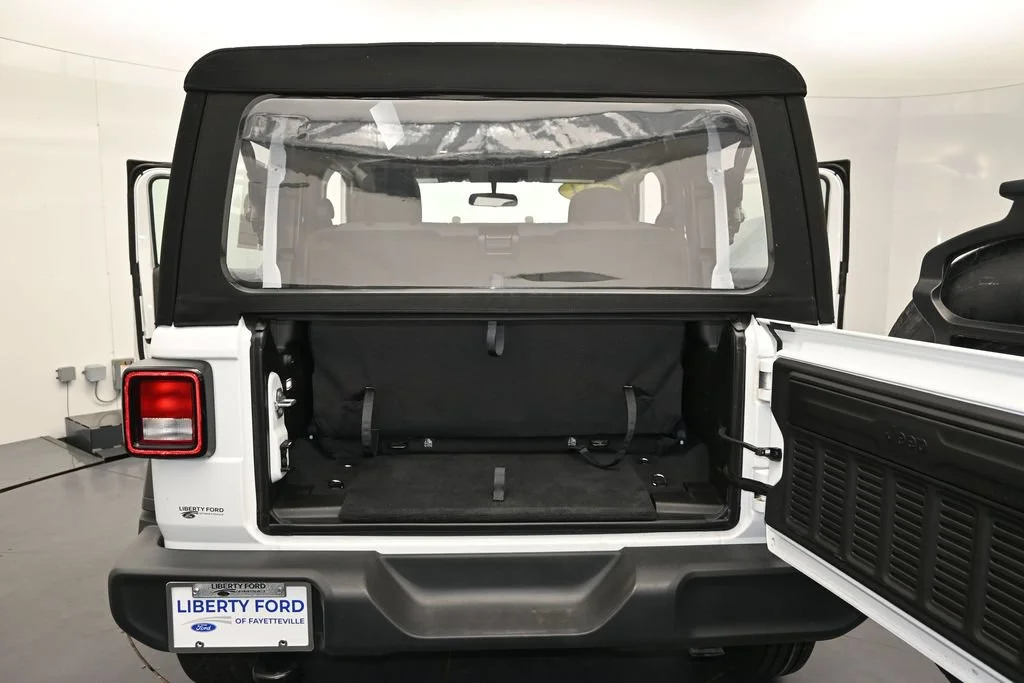Used 2024 White Jeep Sport image 11