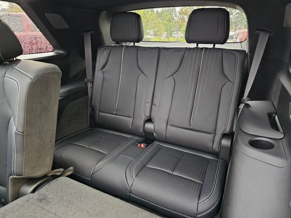 New 2027 Stellar Black Metallic Cadillac Luxury image 18