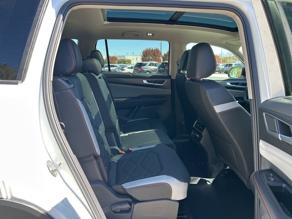 2026 Volkswagen Atlas Atlas Peak Edition - Photo 47