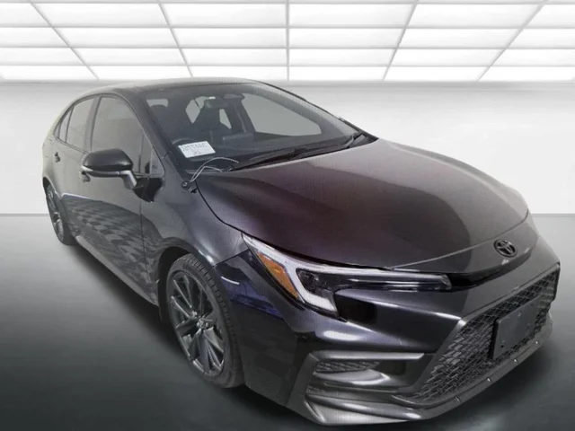 2025 Toyota Corolla SE