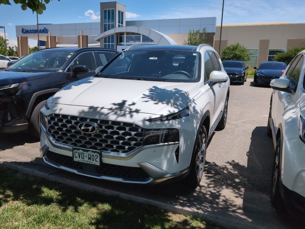 2022 Hyundai Santa Fe Limited HEV AWD's photo