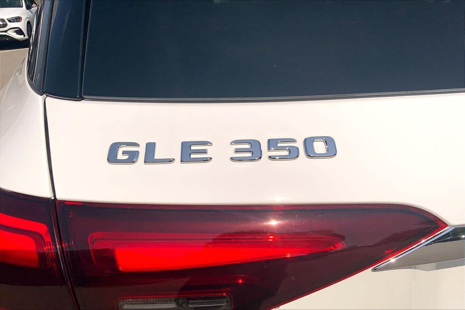 New 2026 Polar White Mercedes-Benz GLE 350 image 7