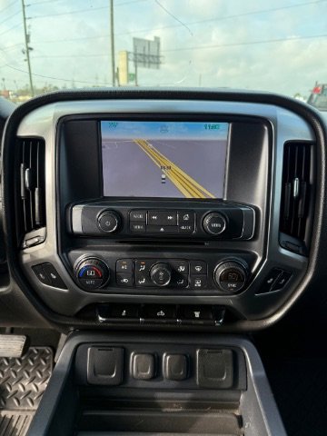 Used 2015 Tungsten Metallic Chevrolet LT image 17