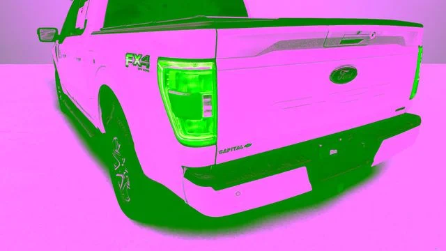 Used 2023 White Ford XLT image 11