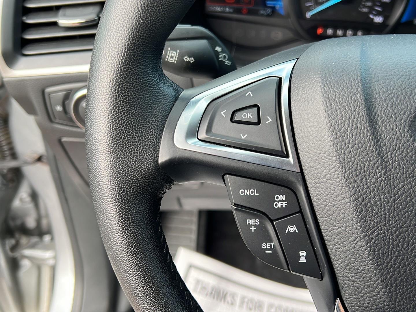 Used 2021 Iconic Silver Ford SEL image 20