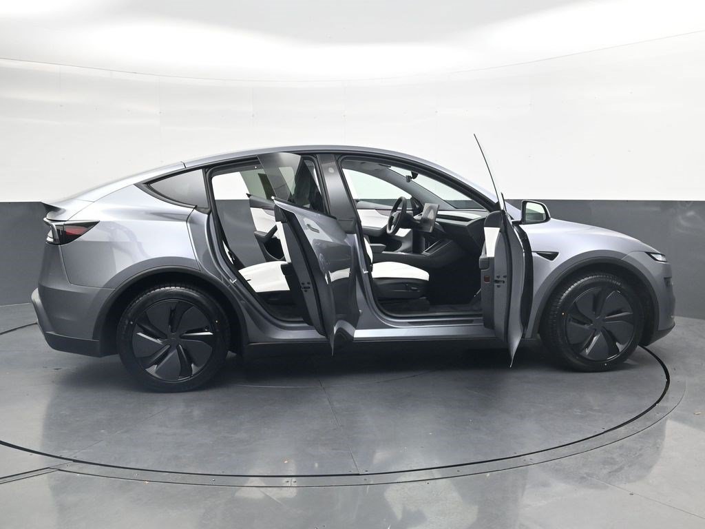 Used 2026 Quicksilver Tesla Long Range image 34