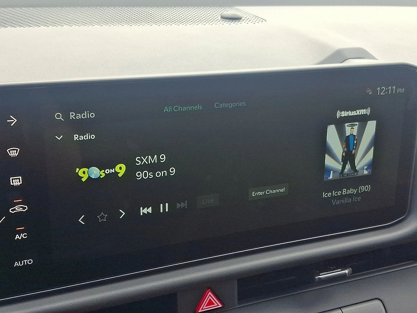 New 2027 White Kia X-Line S image 17