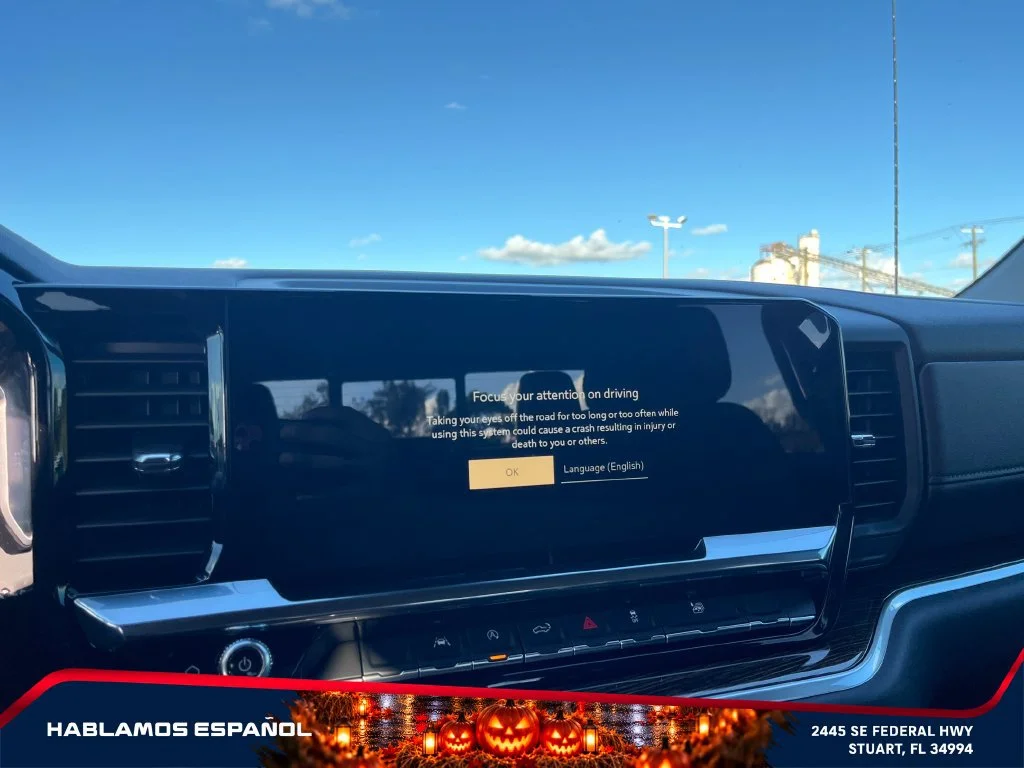 New 2026 Summit White GMC Elevation image 29