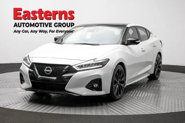 2023 Nissan Maxima SR