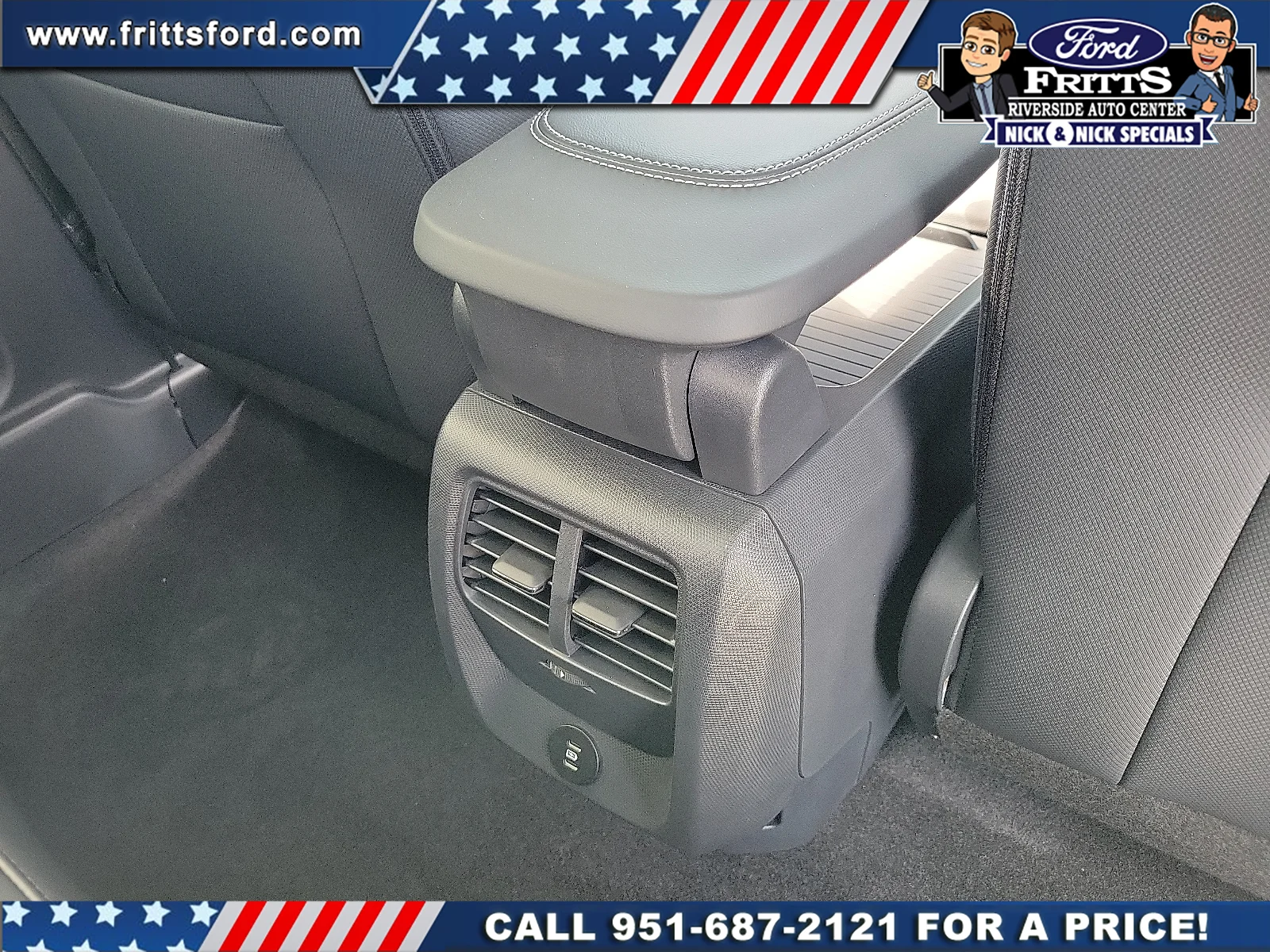 New 2026 Glacier Gray Metallic Tri-coat Ford Premium image 22