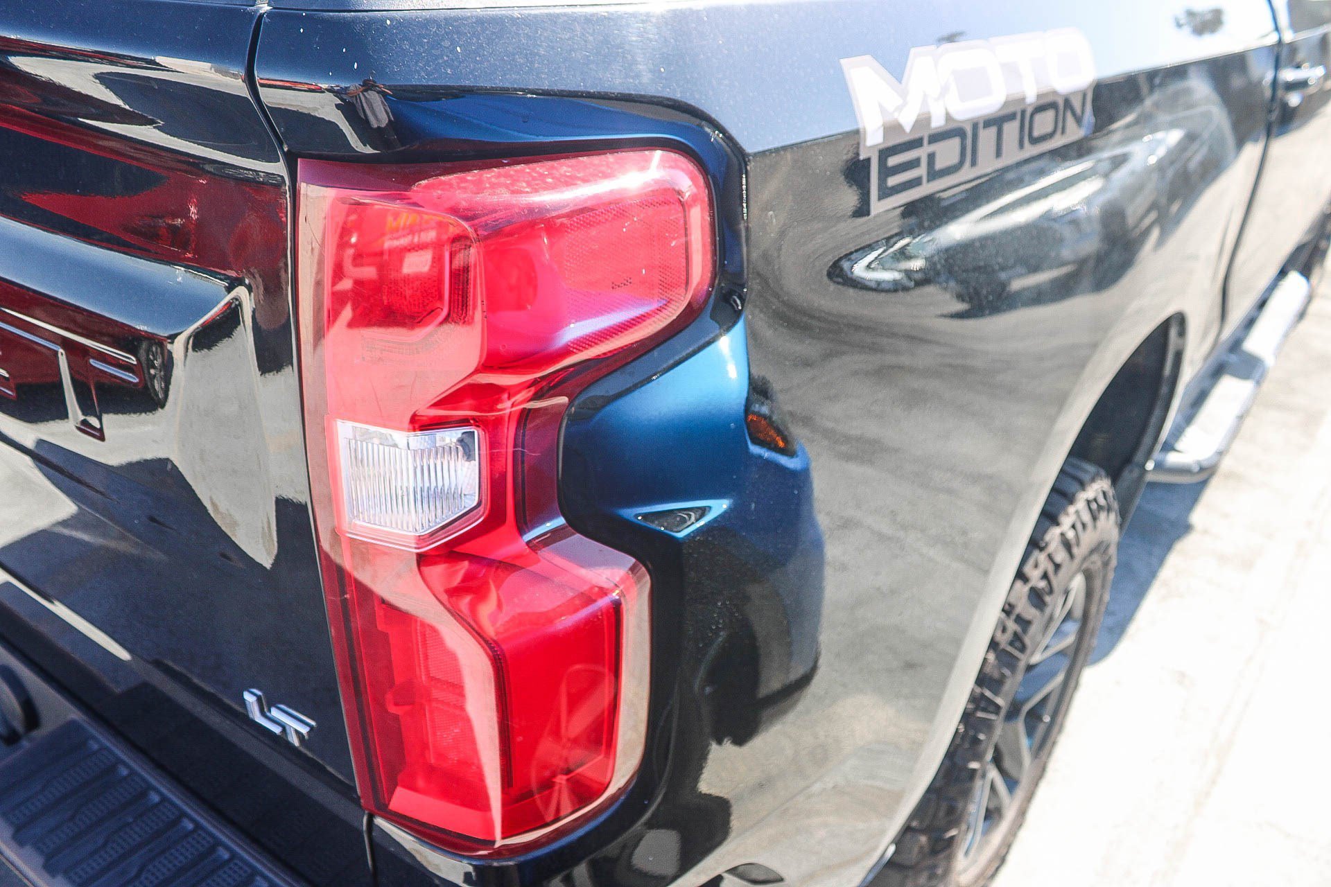 Used 2019 Black Chevrolet LT Trail Boss image 14