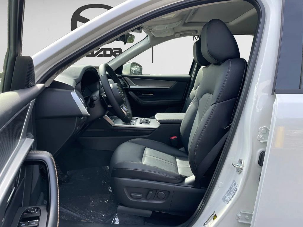 New 2026 White Mazda 3.3 Turbo Preferred image 8