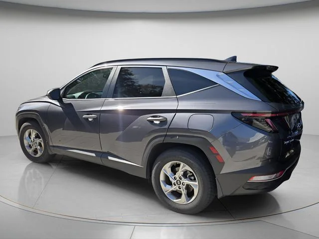 Used 2023 Gray Hyundai SEL image 6