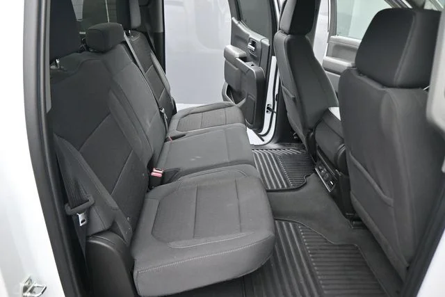 Used 2022 White Chevrolet LT image 16