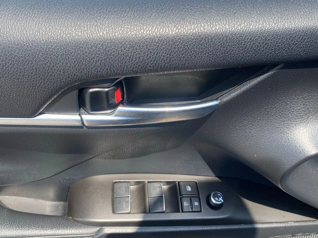 Used 2023 Black Toyota XLE image 21