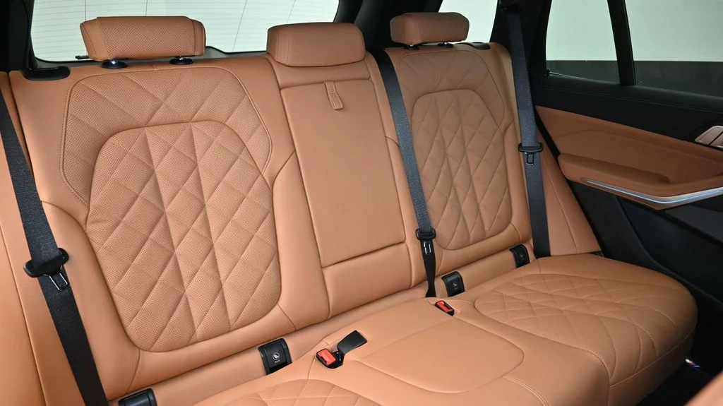 Certified Used 2024 Skyscraper Grey Metallic BMW xDrive40i image 12