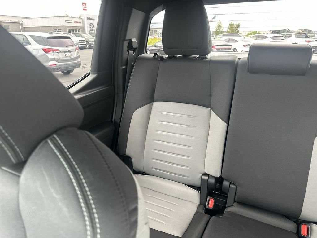 2025 Toyota Tacoma TRD Sport - Photo 12