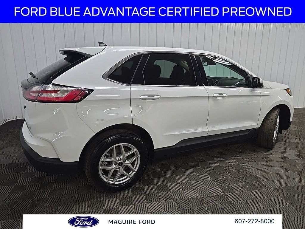 Used 2024 Oxford White Ford SEL image 4