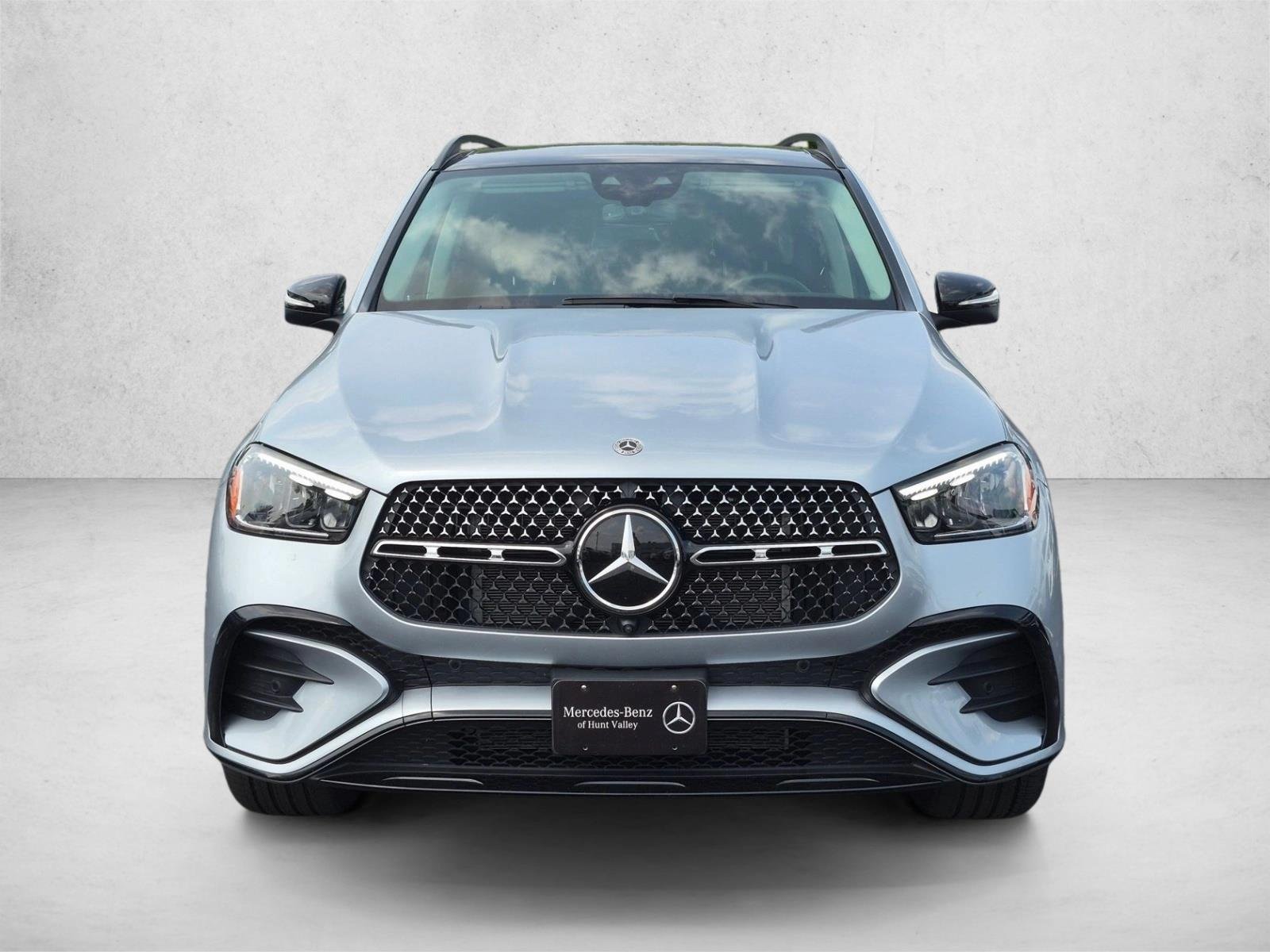 Used 2026 Cirrus Silver Metallic Mercedes-Benz GLE 450 image 2